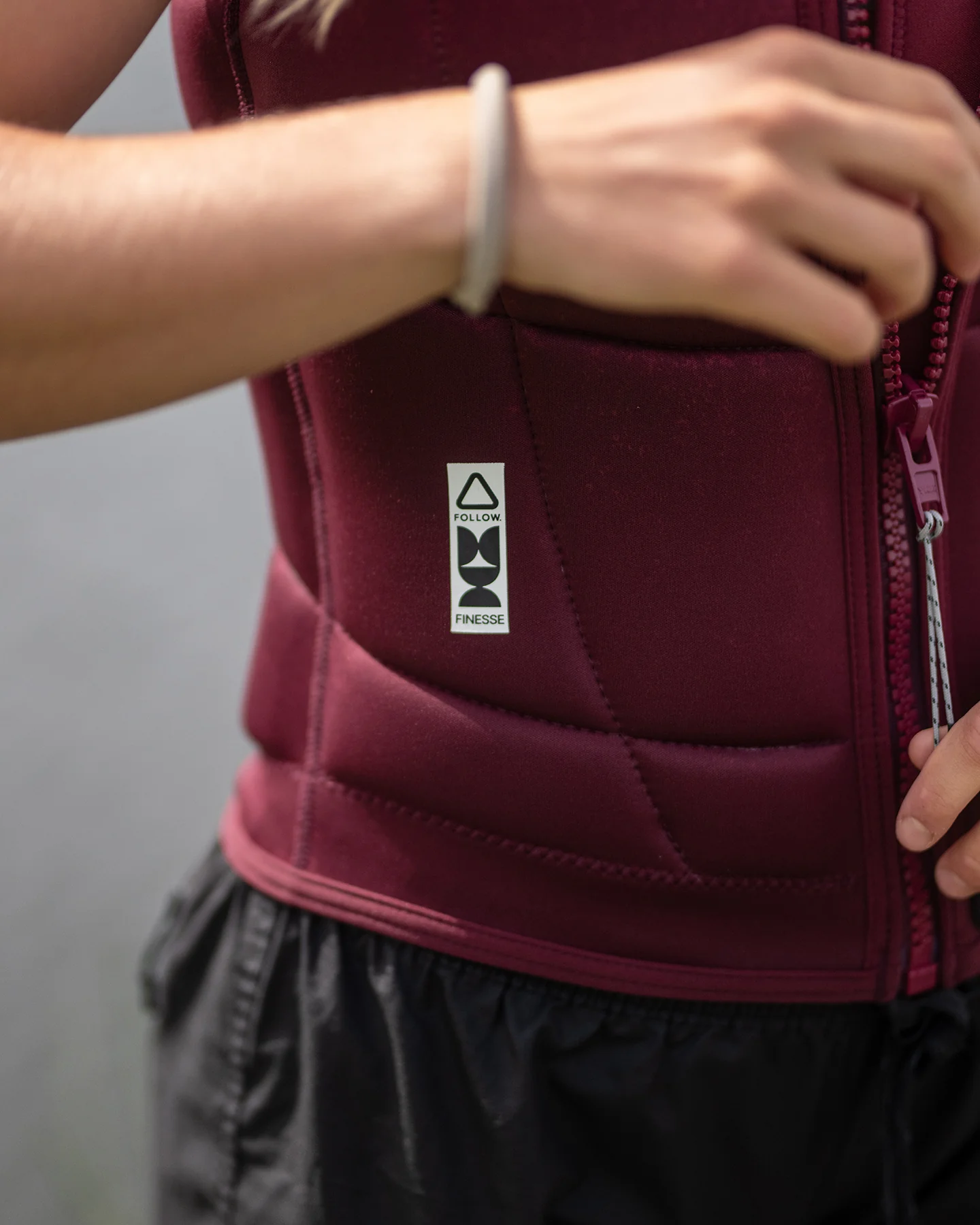Жилет водный Ж Follow Finesse Impact Vest 26 Maroon