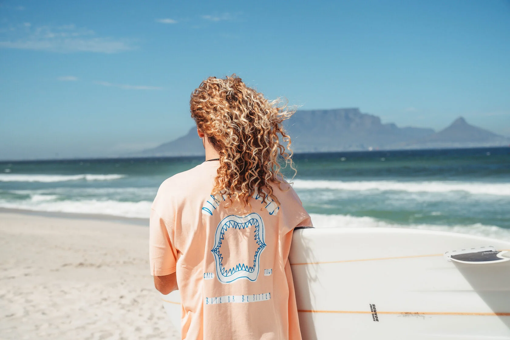 Футболка Dirty Habits Jaws Tee