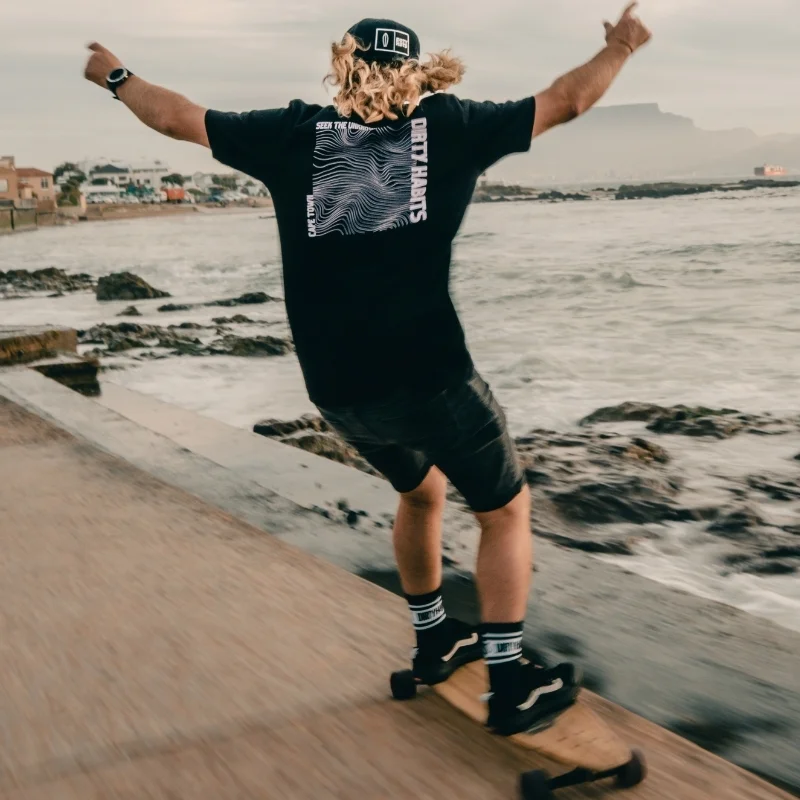 Футболка Dirty Habits Contour Tee