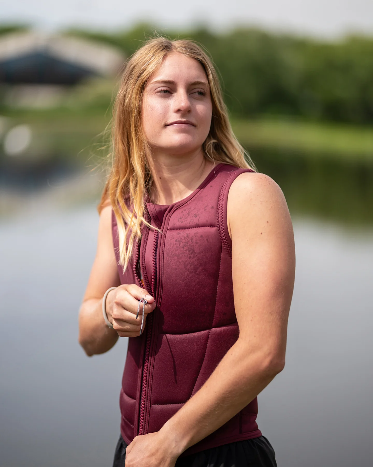 Жилет водный Ж Follow Finesse Impact Vest 26 Maroon