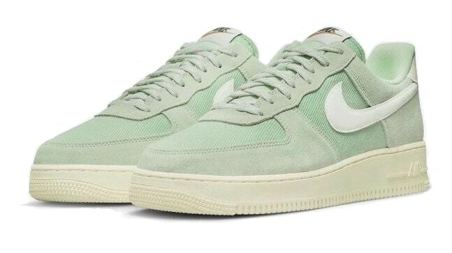 Кеды Nike Air Force 1 '07 LV8 Enamel Green/Sail-Enamel Green