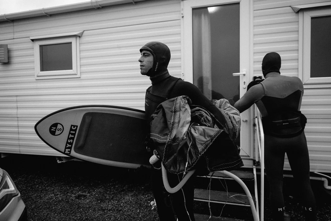 Гидрошлем Mystic Supreme Hood 3mm Black