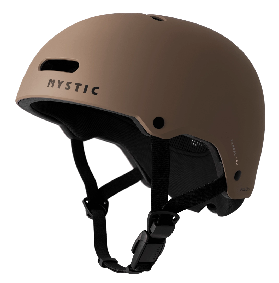 Шлем водный Mystic Vandal Pro 25 Brown
